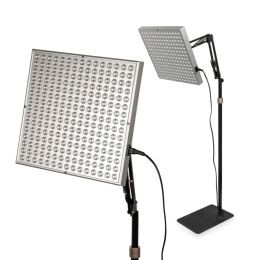 Lampa na podczerwień z dużym panelem