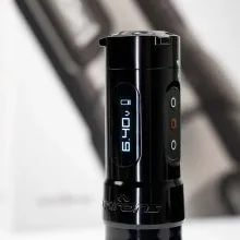 FK Irons ONE Update bezprzewodowa maszynka do tatuażu - 4.0 mm Stealth - 4